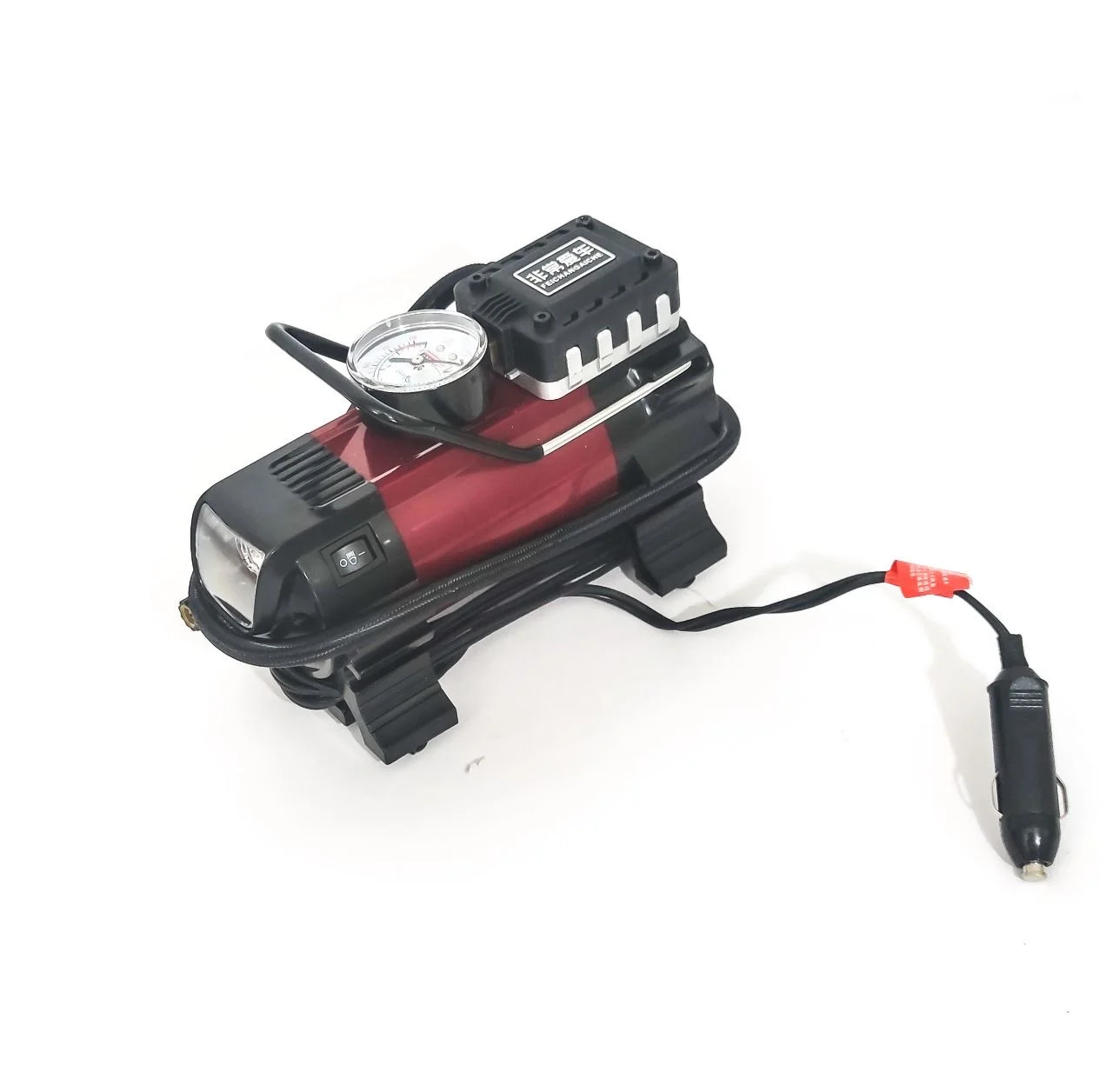 Компрессор для накачки шин 1580 (12В, 140Вт, 30л/мин, 1цил., манометр 0-6атм, сумка)