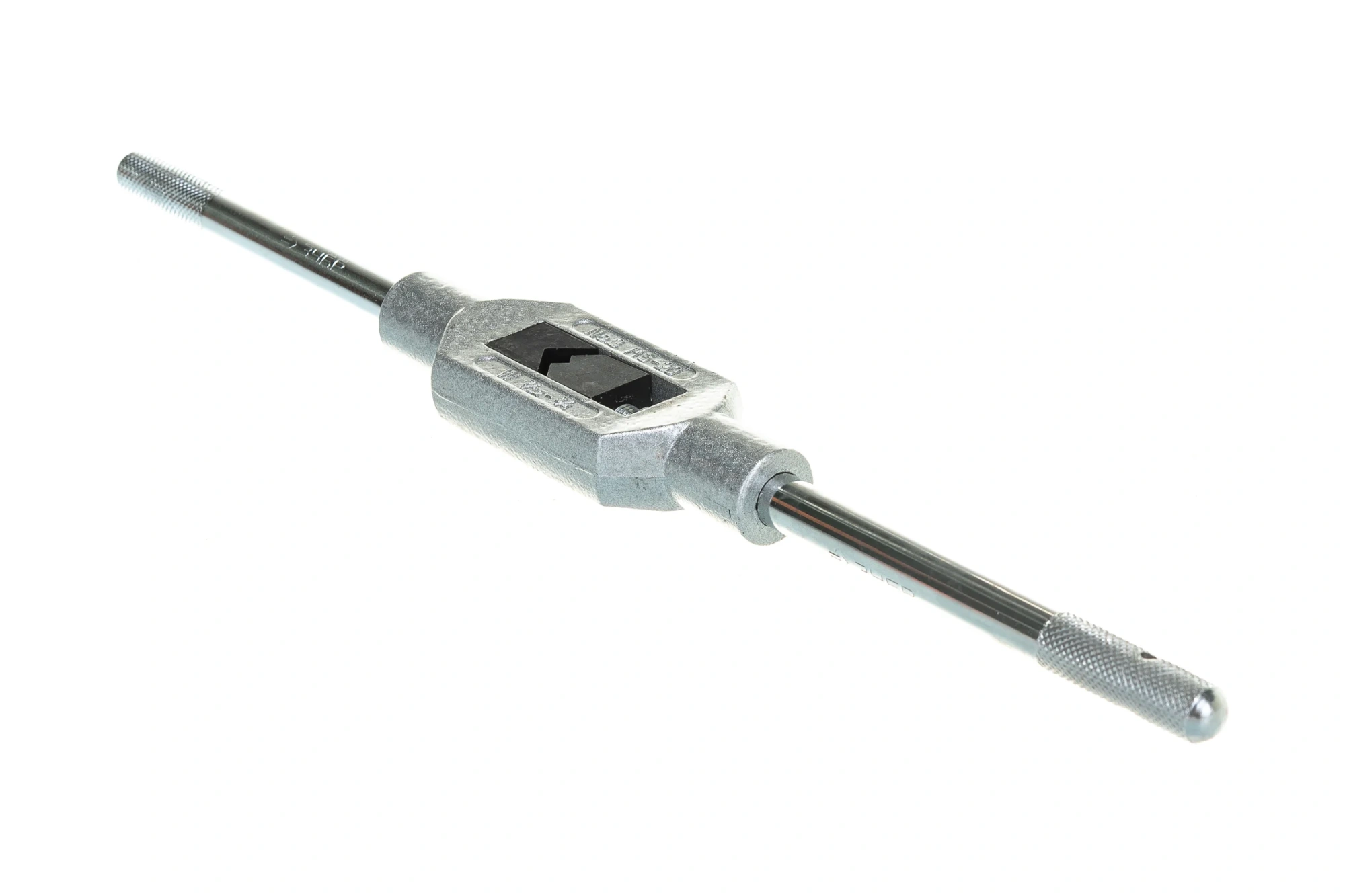 Метчикодержатель ЗУБР "Эксперт" №3 М5-М20, L-380мм, с регулируемыми вкладышами